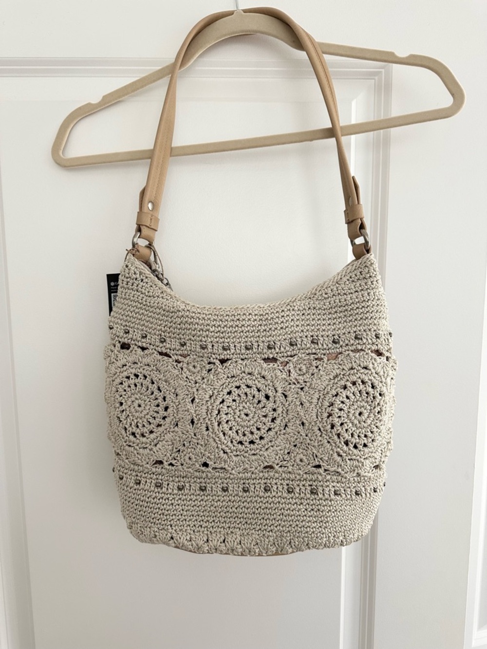 The Sak Sequoia Cream & Tan Crochet Leather Hobo Shoulder Bag with Bag Charm - Picture 11 of 17